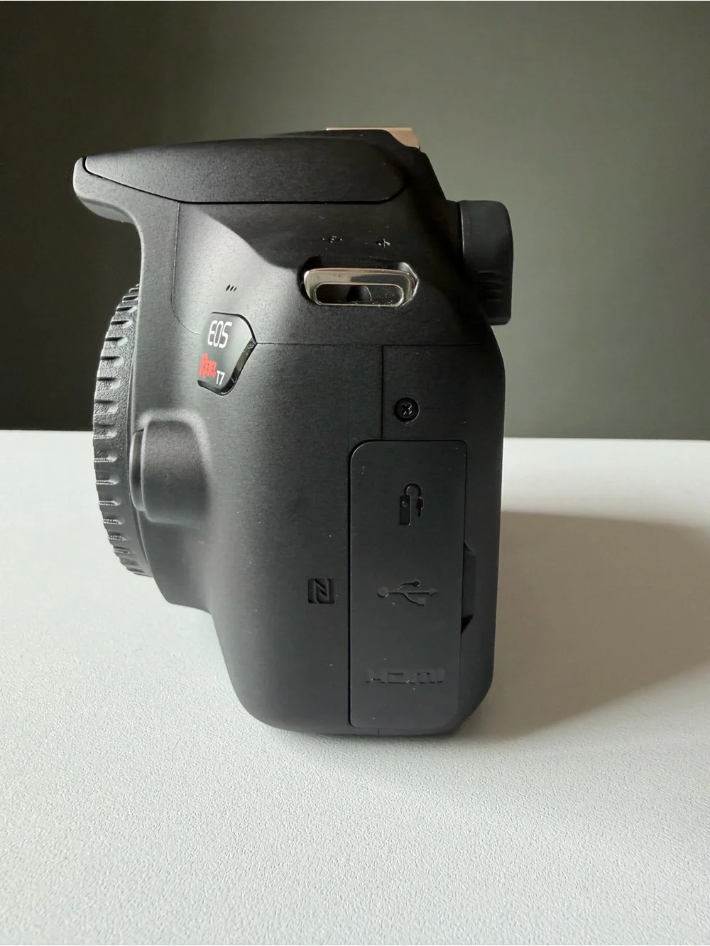 Canon EOS Rebel T7 DSLR Camera Body NWOB